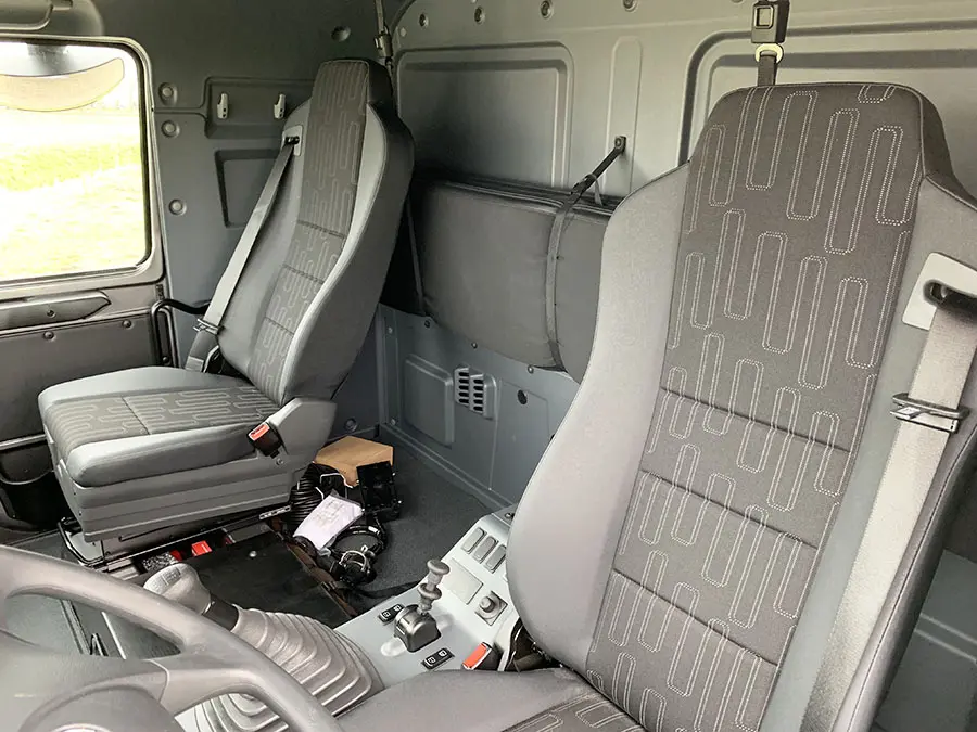 Mercedes-Benz Zetros 3343-S 6x4 Tractor Head 9