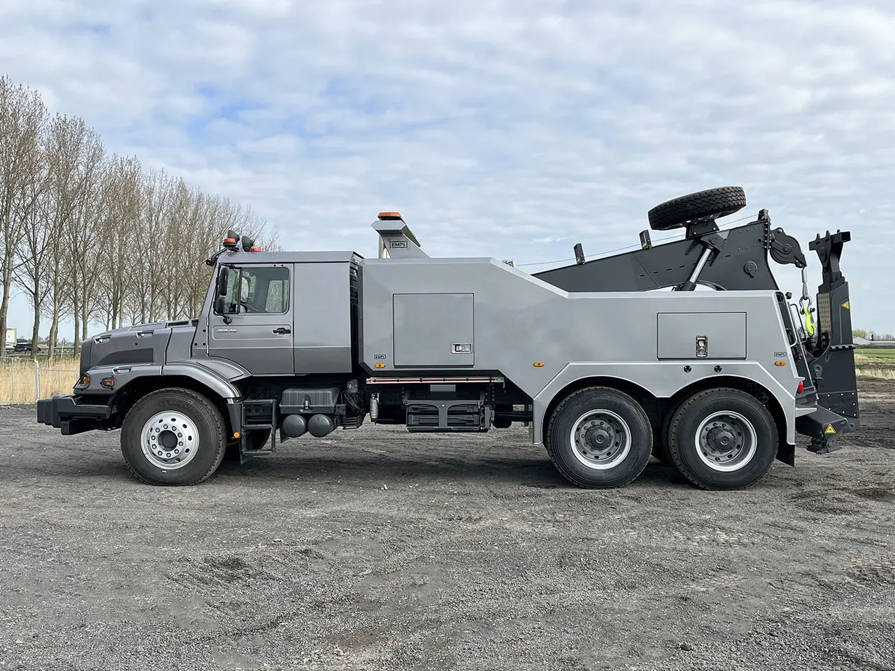 Mercedes-Benz Zetros 3345-K 6x4 Recovery Truck 2