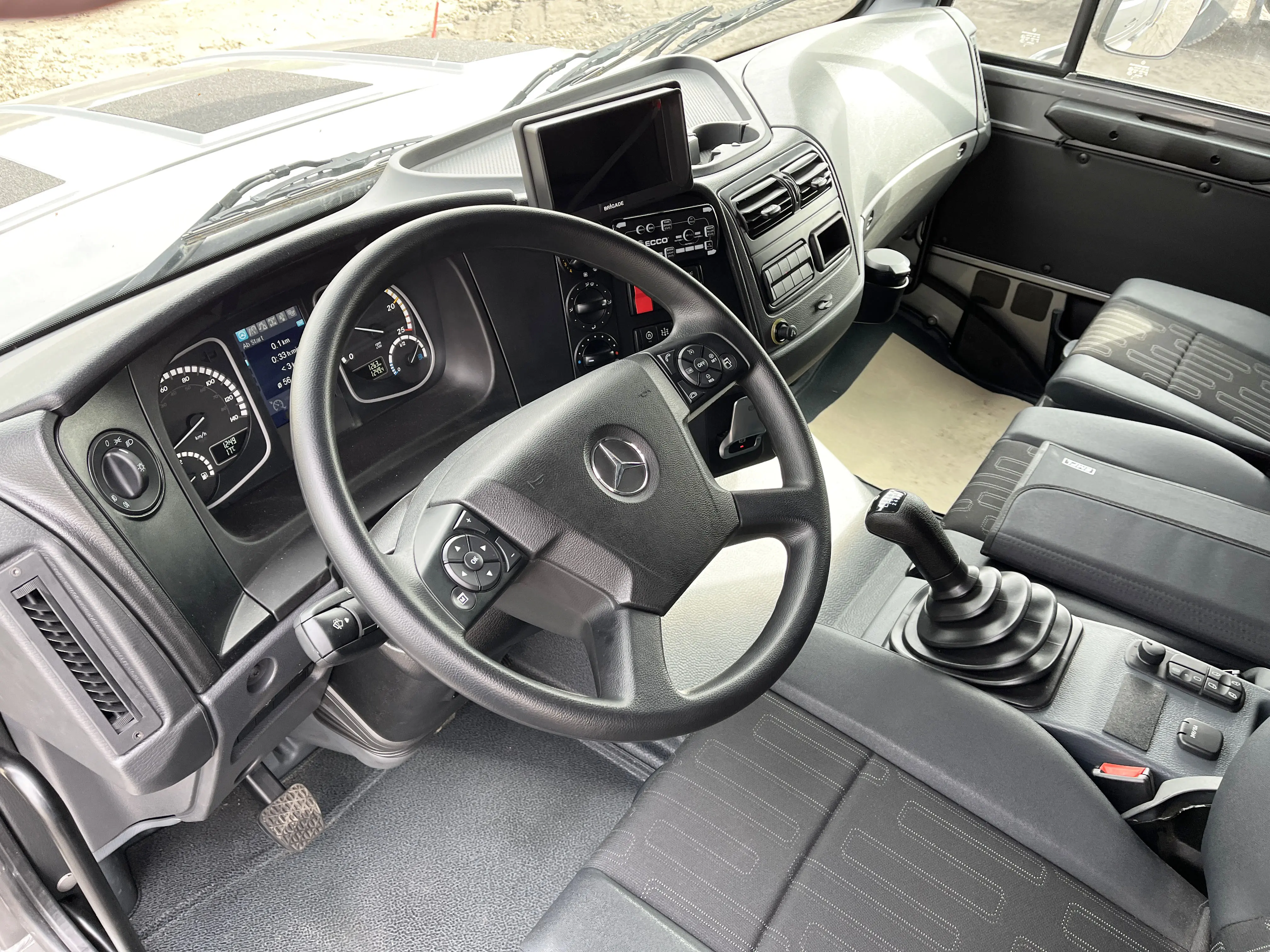 Mercedes-Benz Zetros 3345-K Dépanneuse 6x4 7