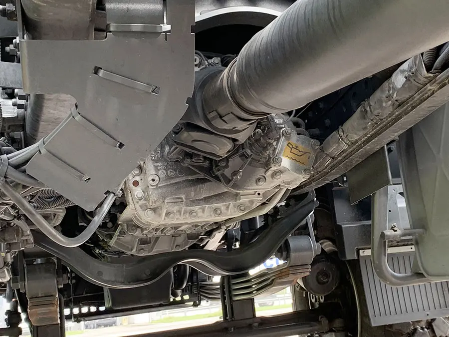 Mercedes-Benz Zetros 3643-S 6x4 Tractor Head 13