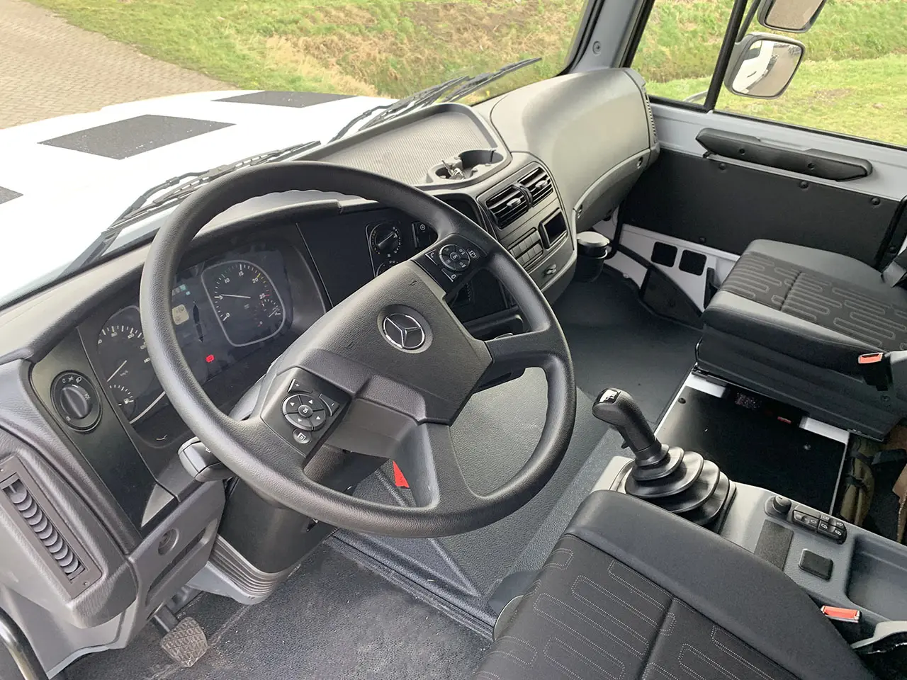 Mercedes-Benz Zetros 4042-K Hyva HC361E3 6x4 Crane Truck 8