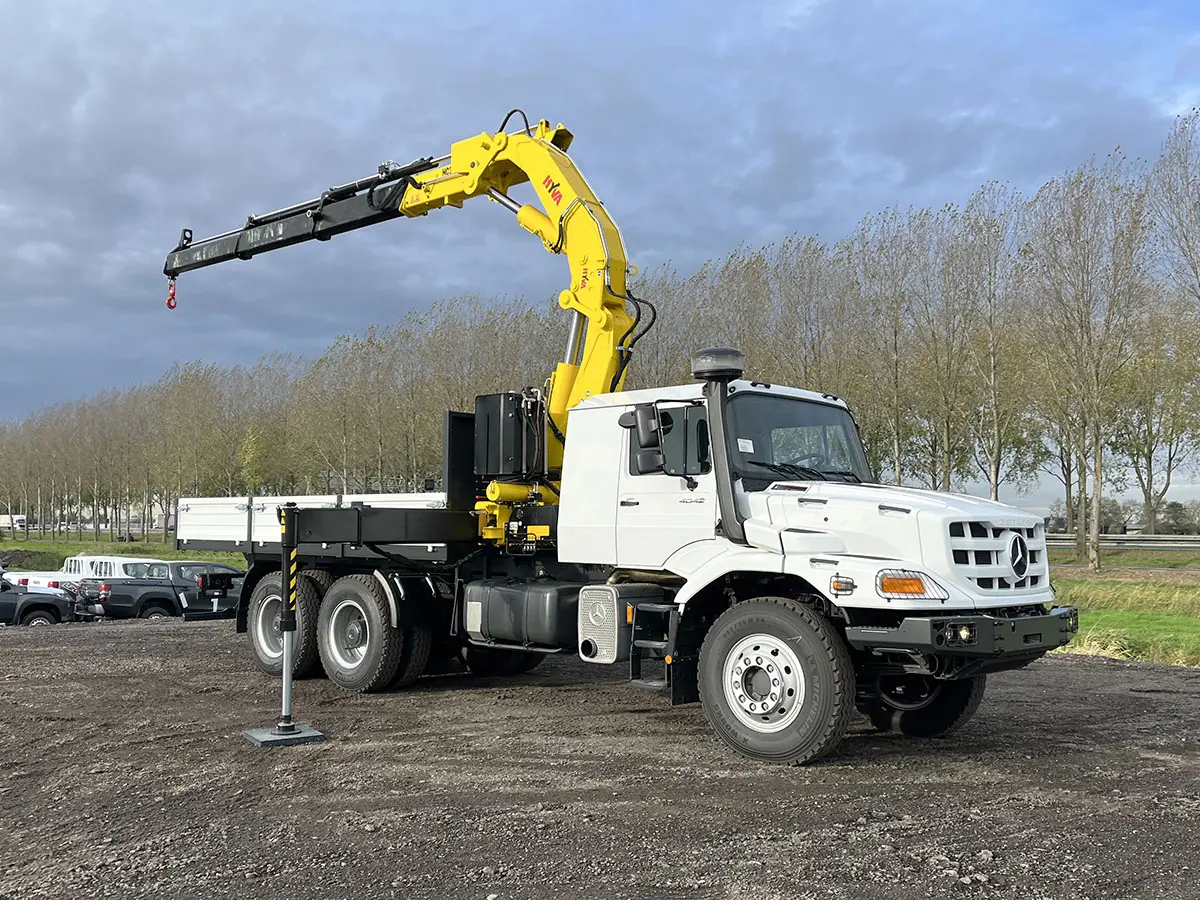 Mercedes-Benz Zetros 4042-K Hyva HC361E3 Crane Truck 6x4 16