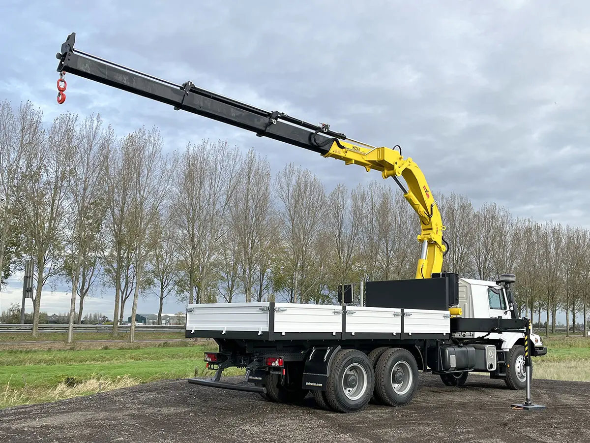 Mercedes-Benz Zetros 4042-K Hyva HC361E3 Crane Truck 6x4 18