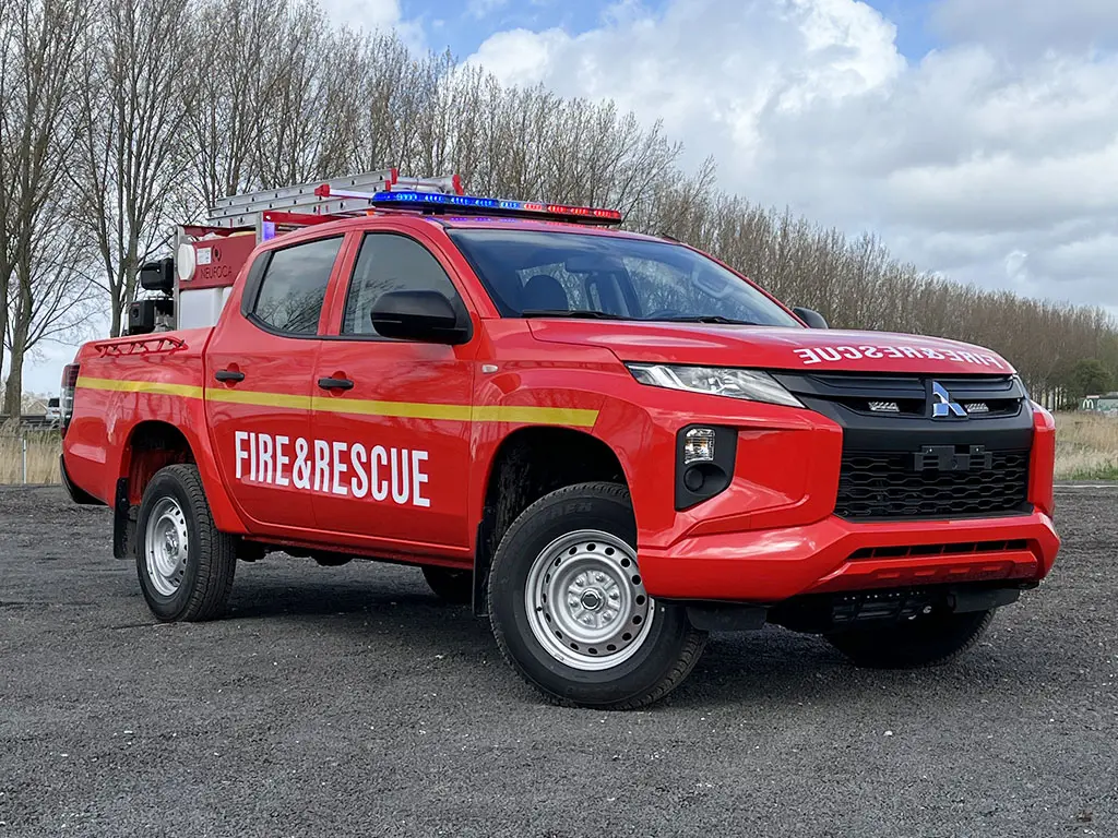 Mitsubishi L200 GL 4x4 Fire Fighting Vehicle 4