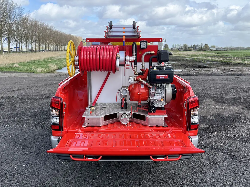 Mitsubishi L200 GL 4x4 Fire Fighting Vehicle 12