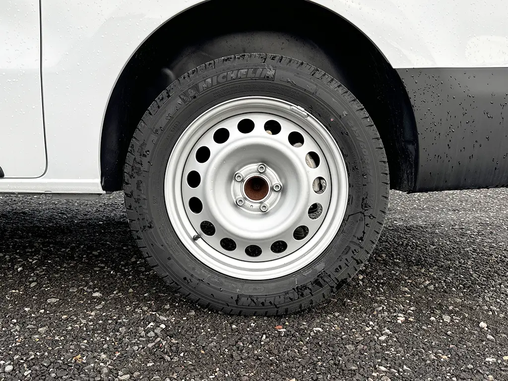 Peugeot Expert Cargo XL L3 4x2 Closed Van 14