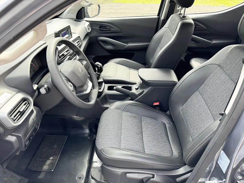 Peugeot Landtrek DC Pick-up cabine double 4x4 7