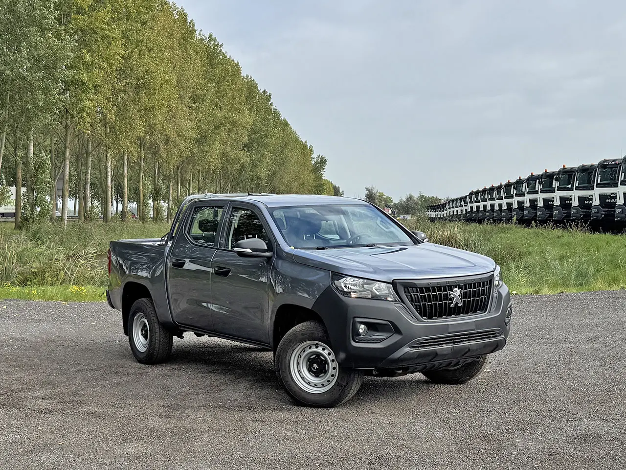 Peugeot Landtrek DC Double Cab Pick-up 4x4 4
