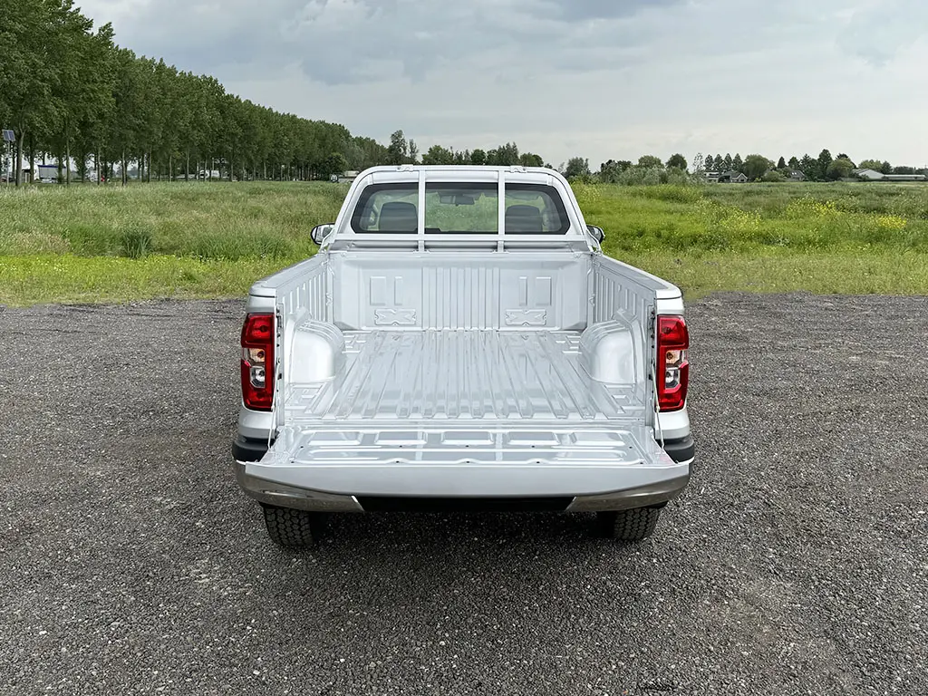 Peugeot Landtrek SC Single Cab Pick-up 4x2 10