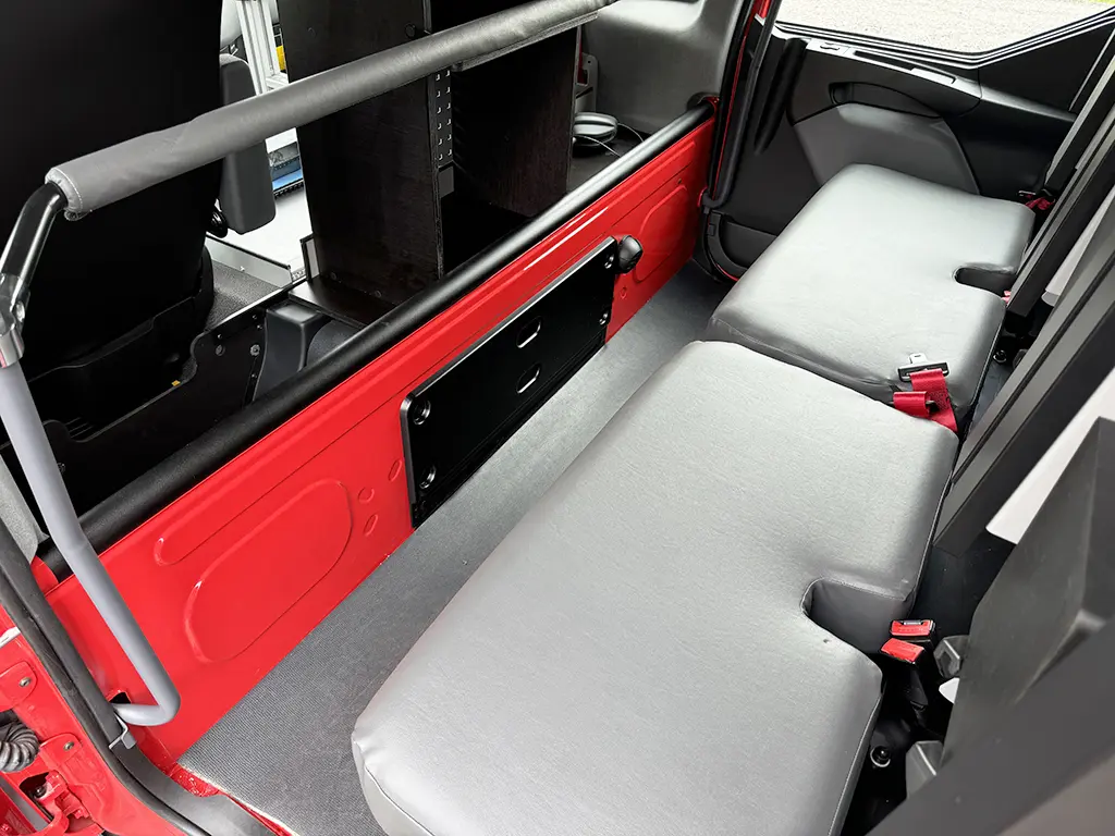 Renault D16 4x4 Fire Fighter Truck 15