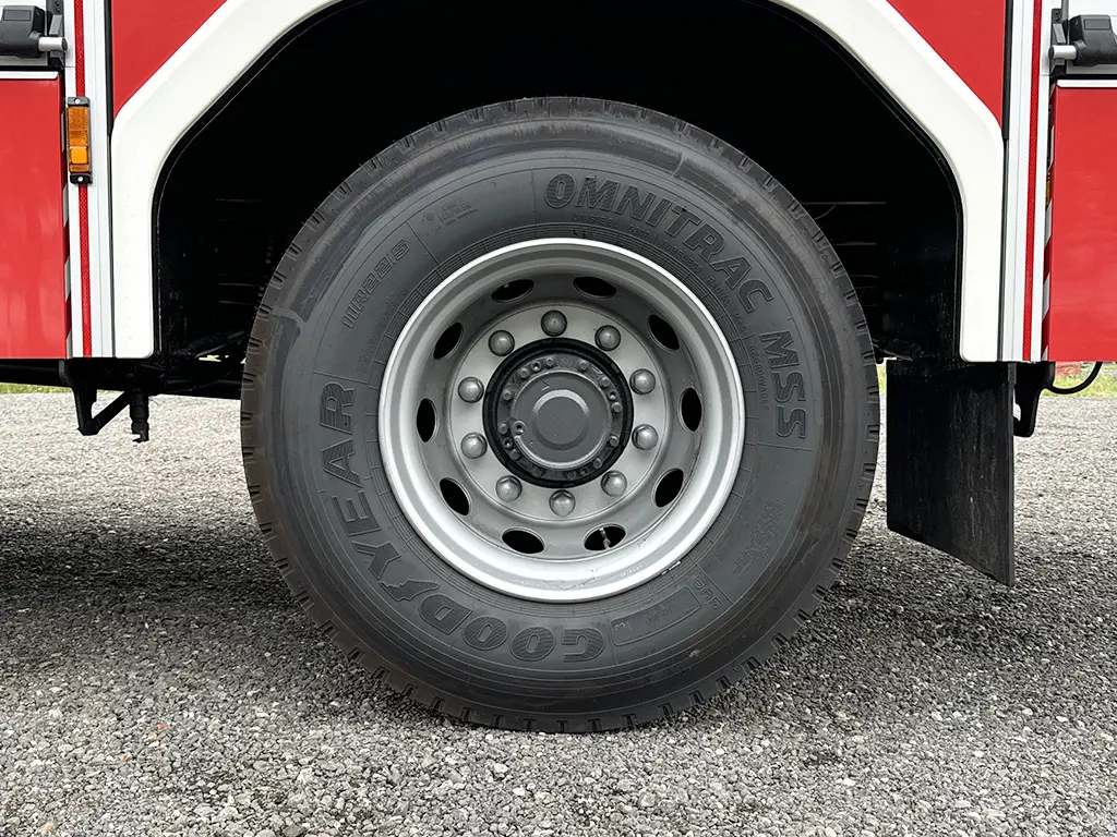 Renault D16 4x4 Fire Fighter Truck 22