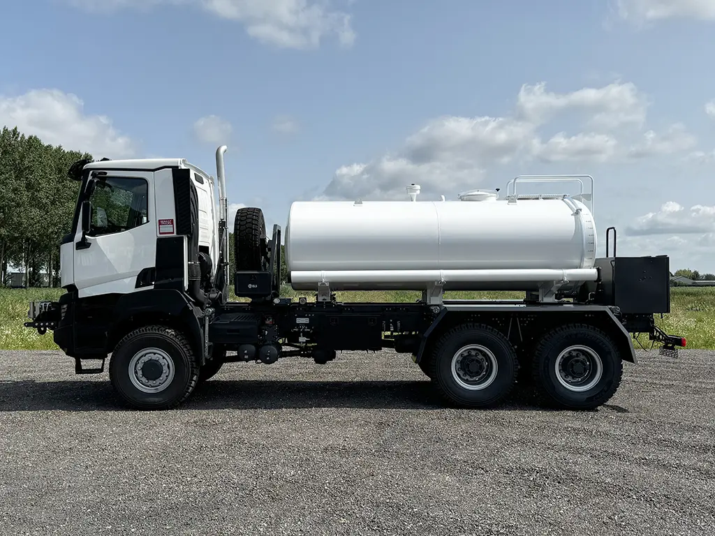 Renault K 460 Water Tank Truck 6x6 2