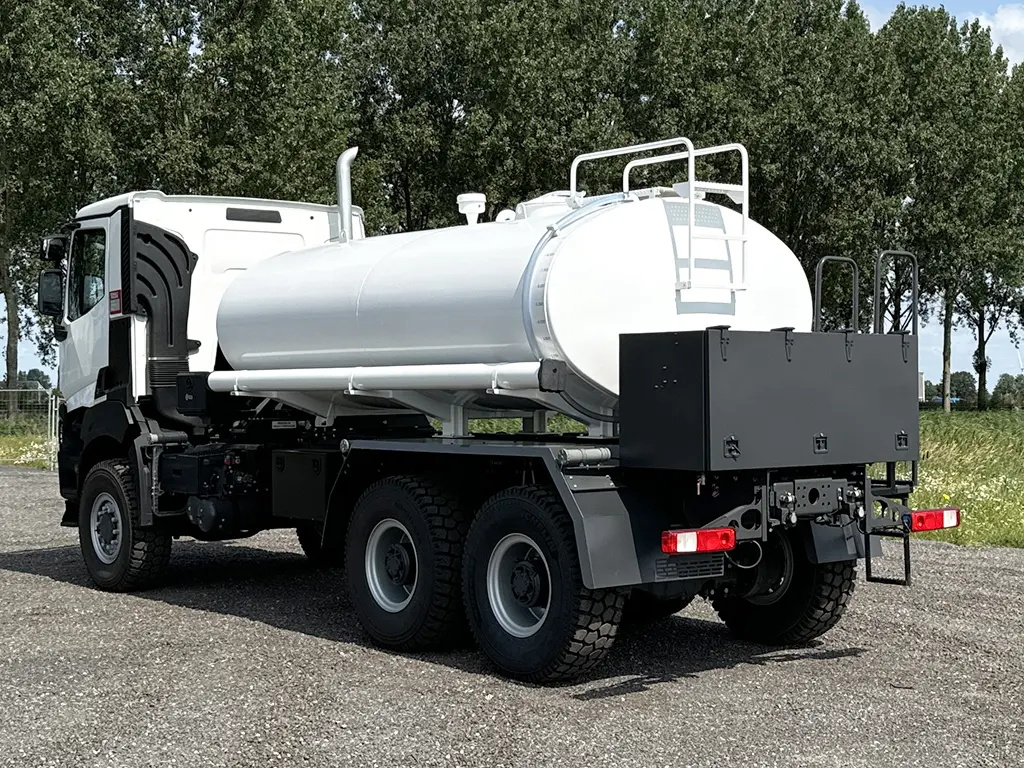 Renault K 460 6x6 Water Tank Truck