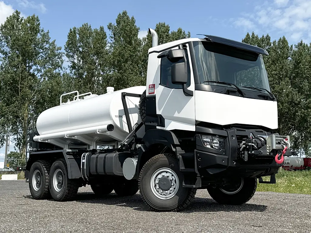 Renault K 460 6x6 Water Tank Truck 4