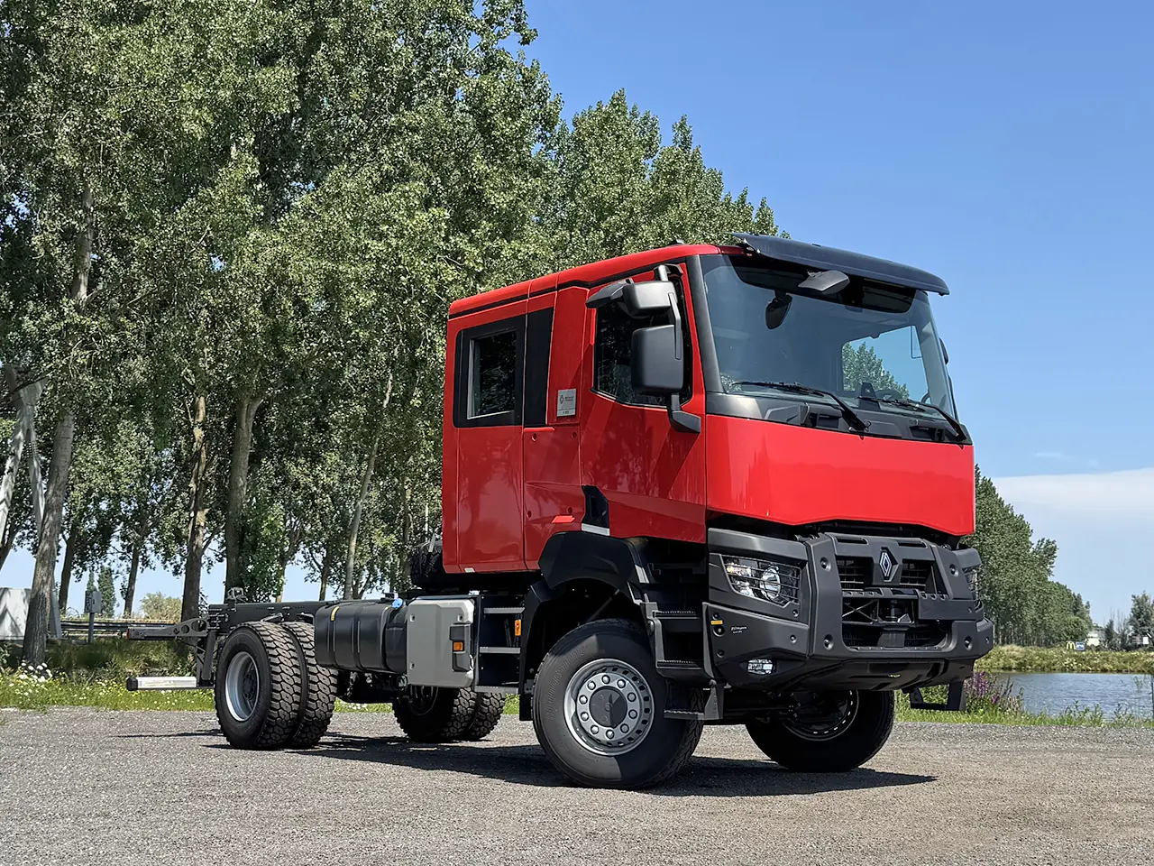 Renault K P4X4 MEDIUM Chassis Cabin 4x4 4