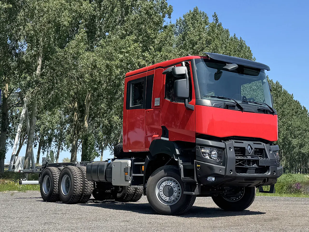 Renault K P6X6 MEDIUM Chassis Cabin 6x6 4