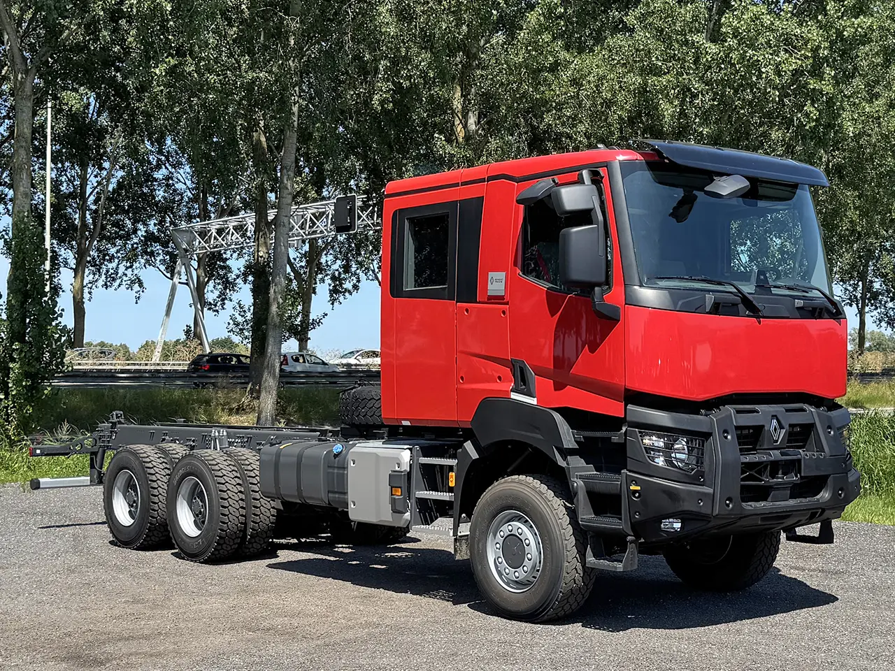 Renault K P6X6 MEDIUM Chassis Cabin 6x6 8