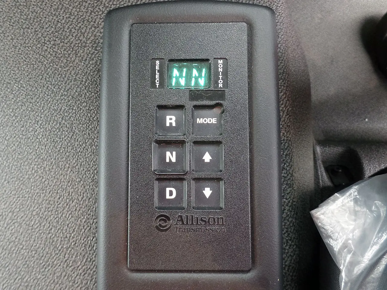 Renault Kerax 320 DXI 4x2 Chassis Cabin 15