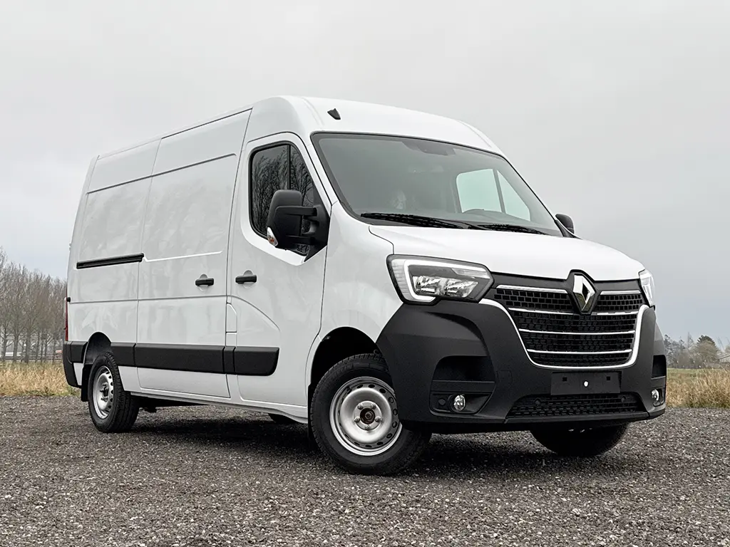 Renault Master L2H2 4x2 Closed Van 4