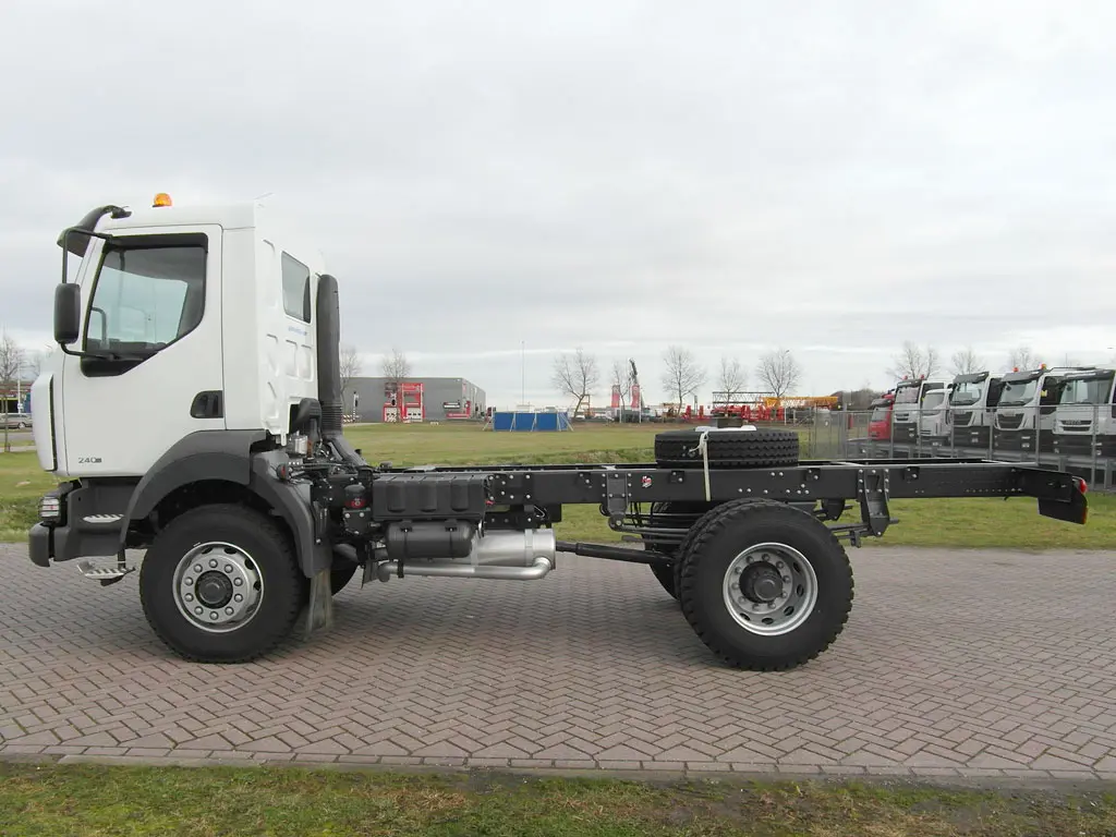Renault Midlum 240.15 Chassis Cabin 4x4 2