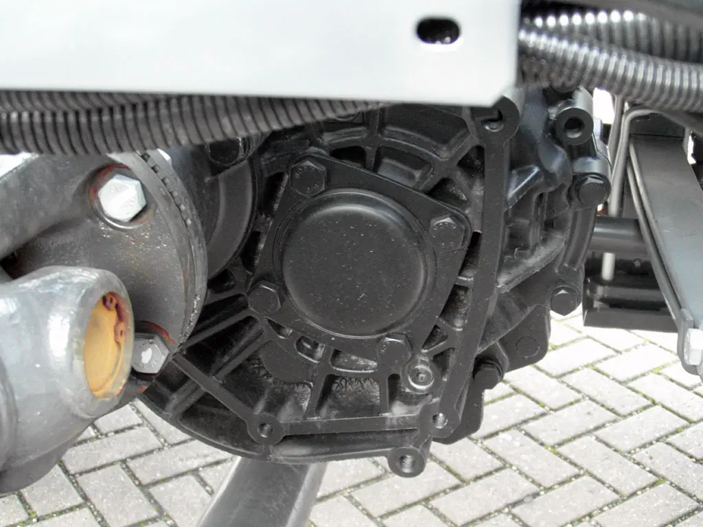 Renault Midlum 240.15 4x4 Chassis Cabin 12