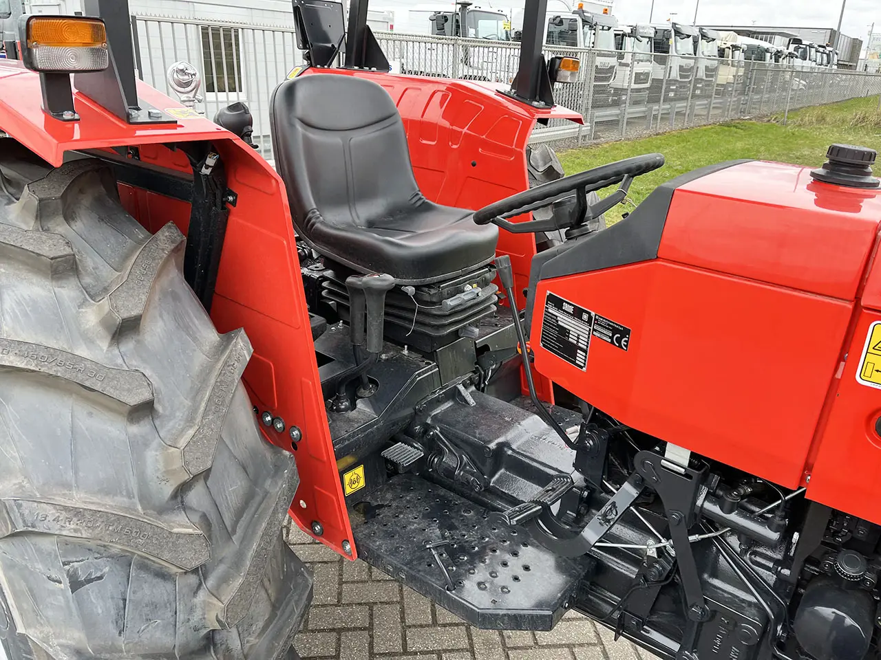 Same Explorer Special 85 4x4 Agricultural Tractor 7