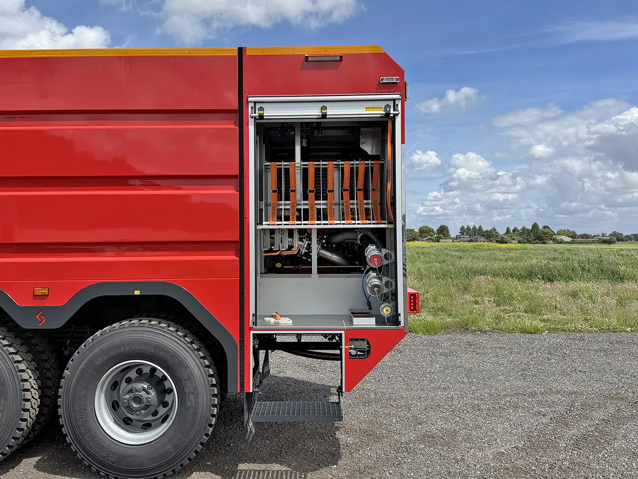 Scania G460 HZ Camion de pompiers 6x4 17