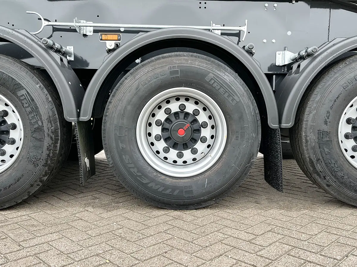 Schmitz Cargobull SKI 24 Tipper Trailer 4-Axle 12