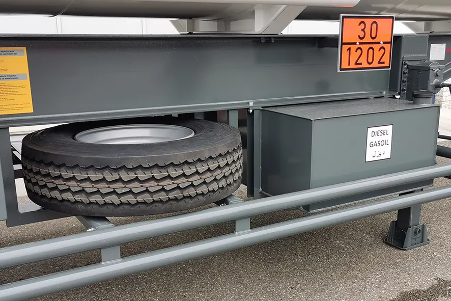 Sievering TSA45-5 ADR Fuel Tank Trailer 3-Axle 8