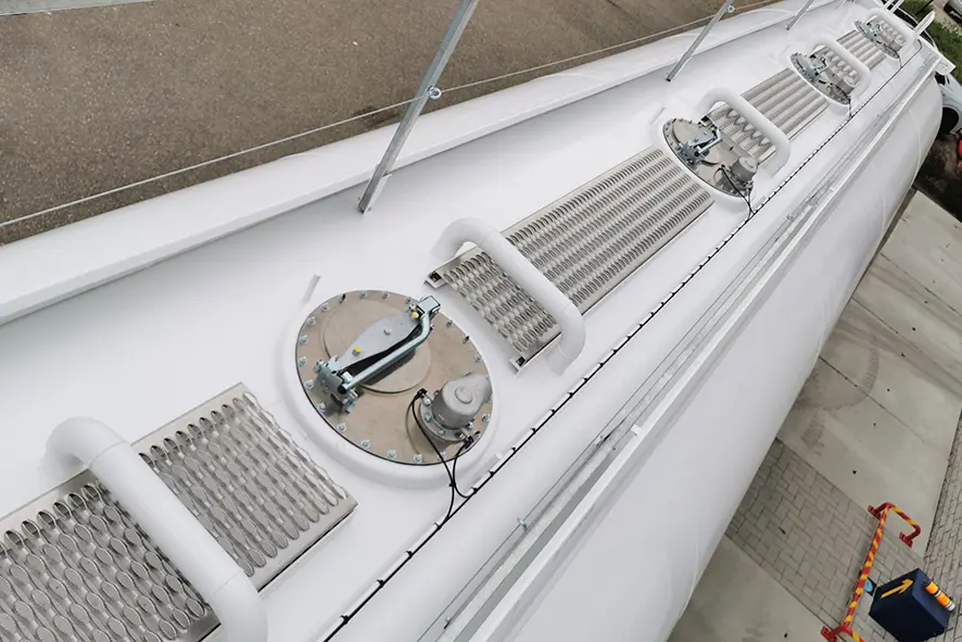 Sievering TSA45-5 ADR 3-Axle Fuel Tank Trailer 9