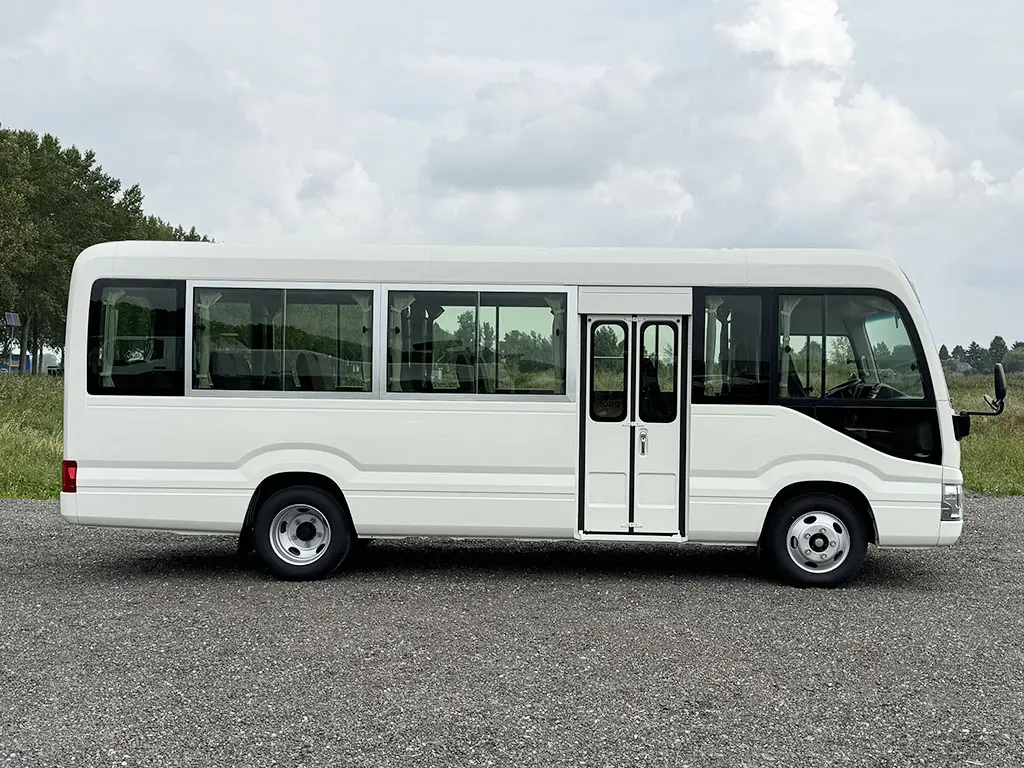 Toyota Coaster 23S High Roof Midi bus 4x2 5