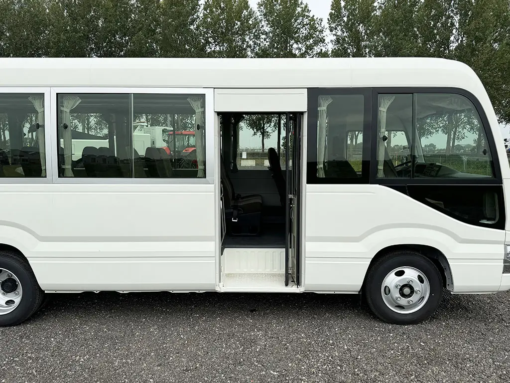 Toyota Coaster 23S High Roof Midi bus 4x2 14