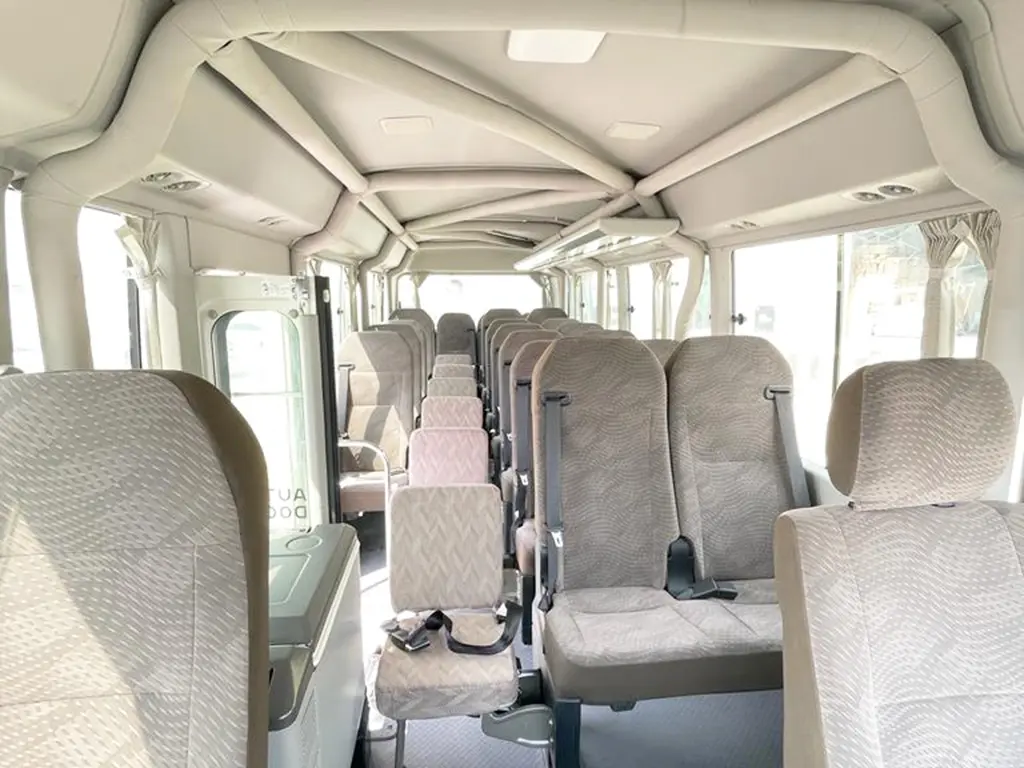 Toyota Coaster 30S 4x4 Midi Bus 11