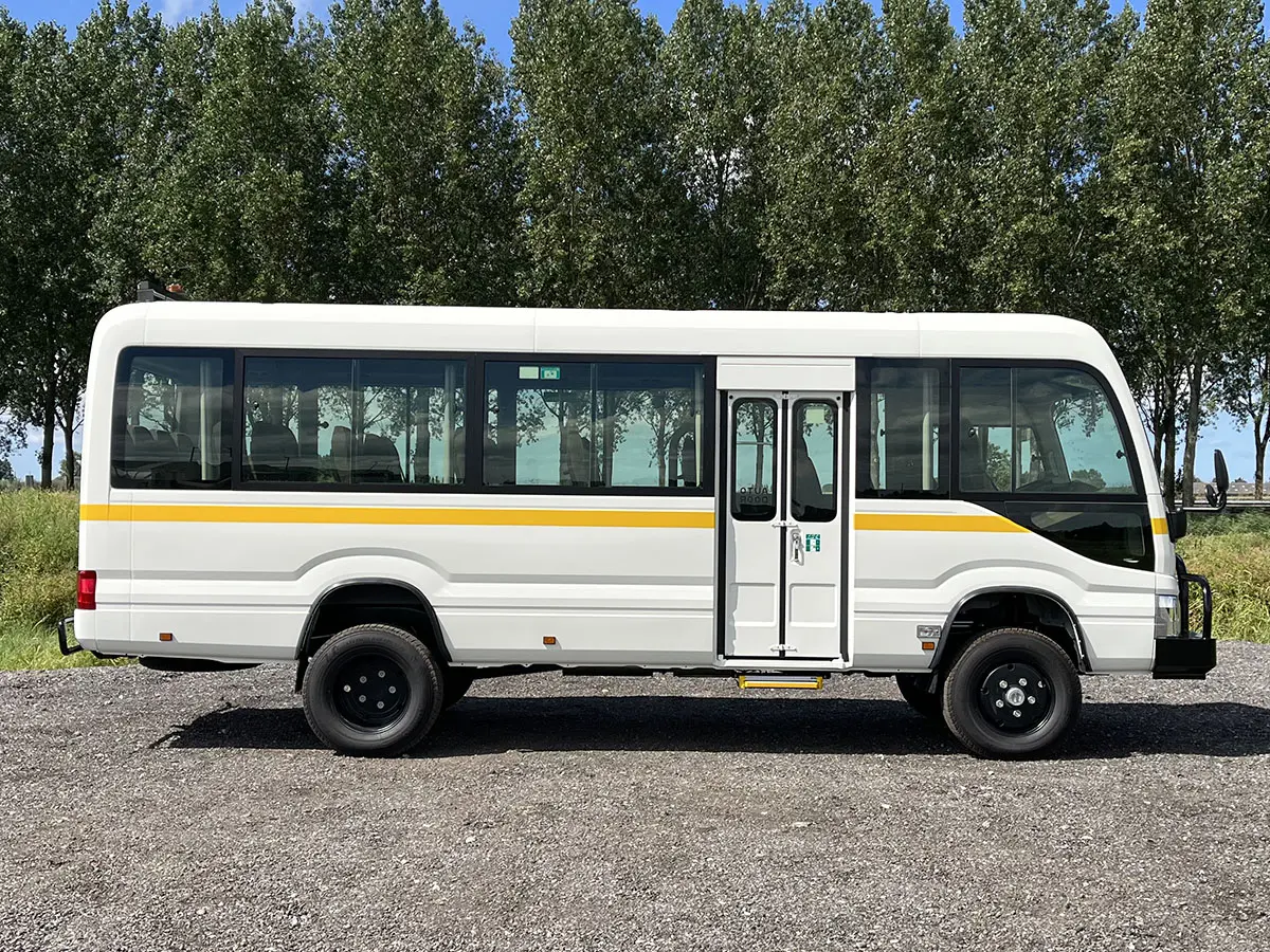 Toyota Coaster DSL 23 Midi Bus 4x4 5