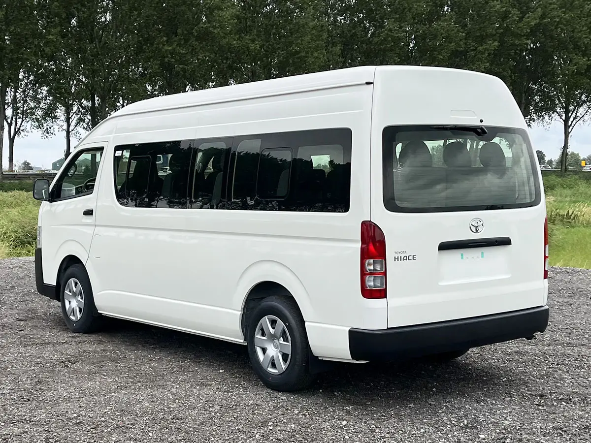 Toyota Hiace GL High Roof 4x2 Mini Bus