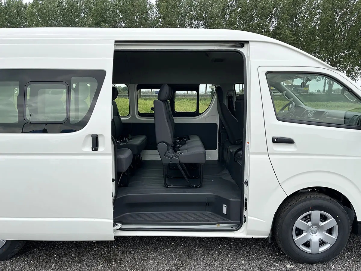Toyota Hiace GL High Roof Mini bus 4x2 10