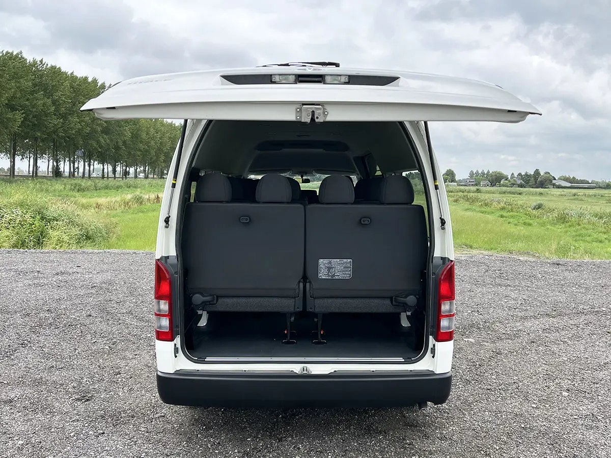 Toyota Hiace GL High Roof 4x2 Mini Bus 13