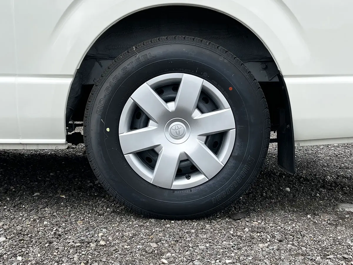 Toyota Hiace GL High Roof Mini bus 4x2 14