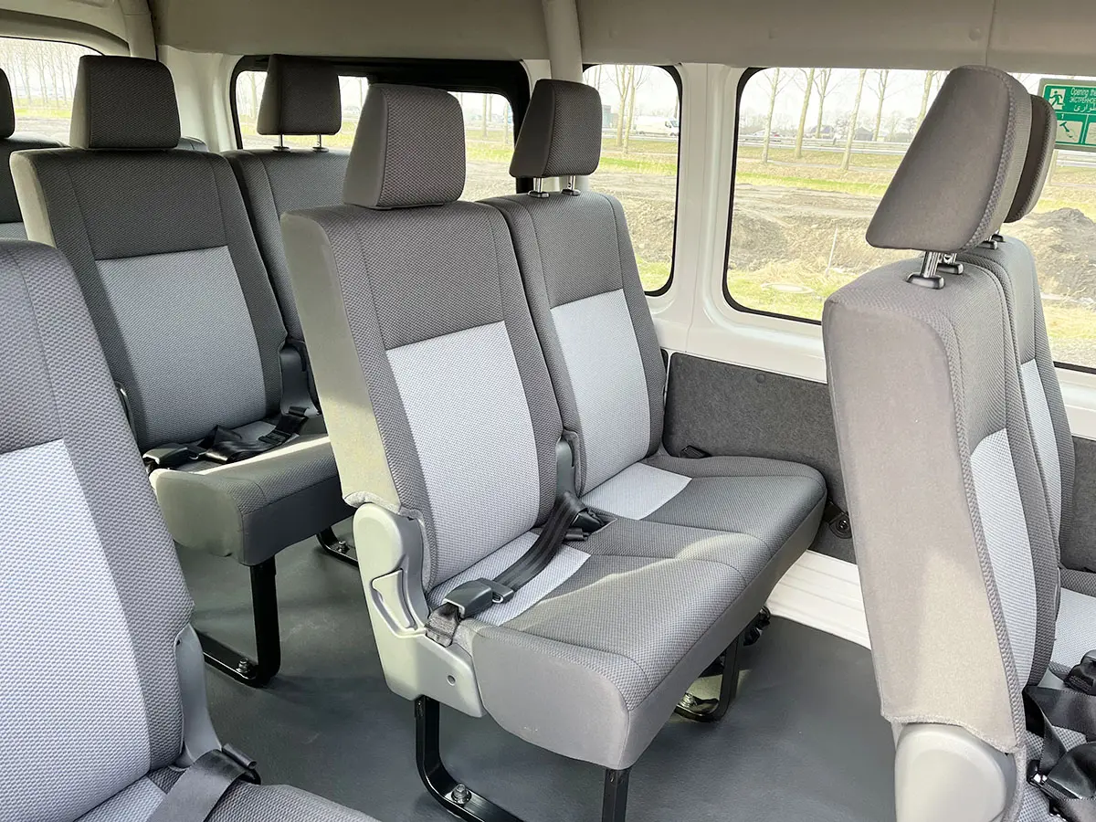 Toyota Hiace GL High Roof Mini bus 4x4 11