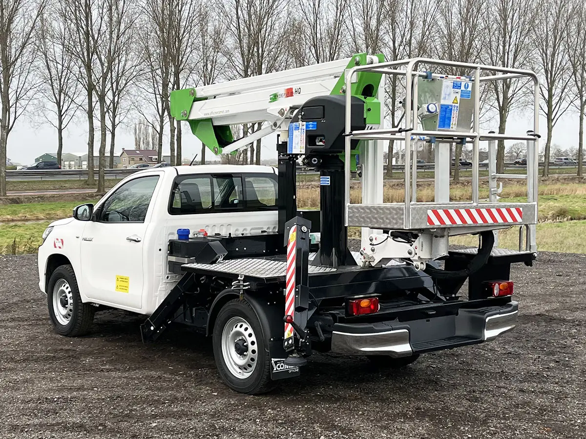 Toyota Hilux 2.4 DLX 4x4 Pick-up nacelle