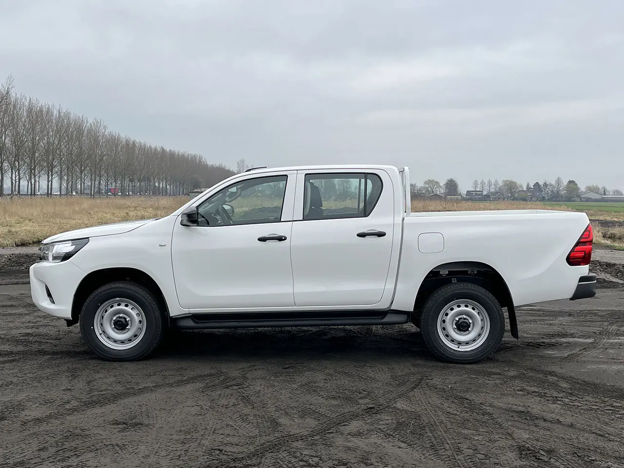 Toyota Hilux 2.4 GD6 Double Cab Pick-up 4x4 2