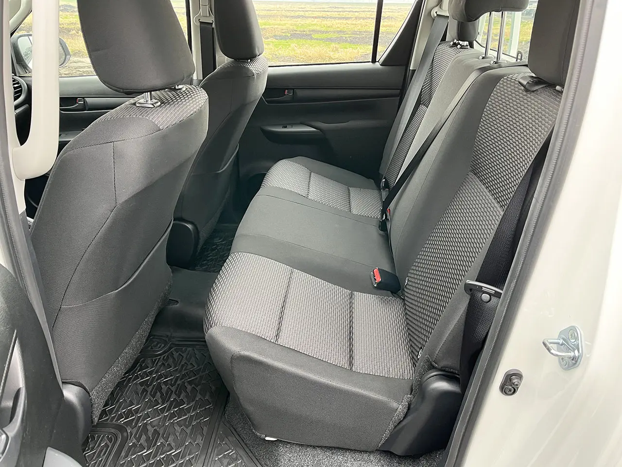 Toyota Hilux 2.4 GD6 Double Cab Pick-up 4x4 9