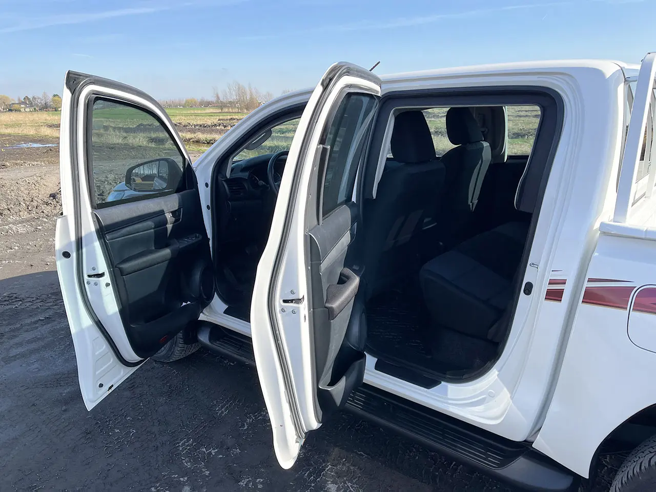 Toyota Hilux 2.4 GL 4x4 Blindé 9