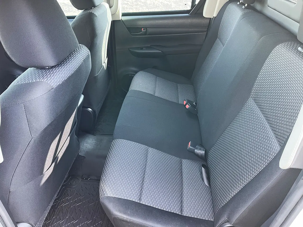 Toyota Hilux 2.4 GL 4x4 Blindé 10