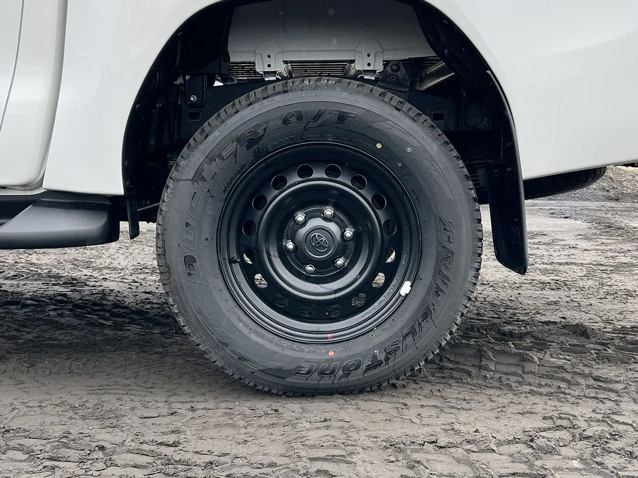 Toyota Hilux GLX T.DSL Double Cab Pick-up 4x4 13