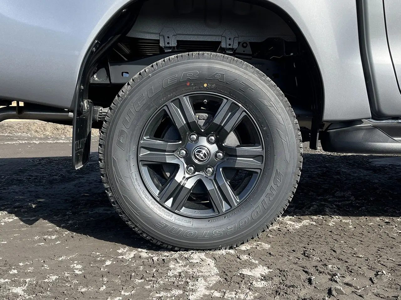 Toyota Hilux GLX T.DSL Double Cab Pick-up 4x4 14