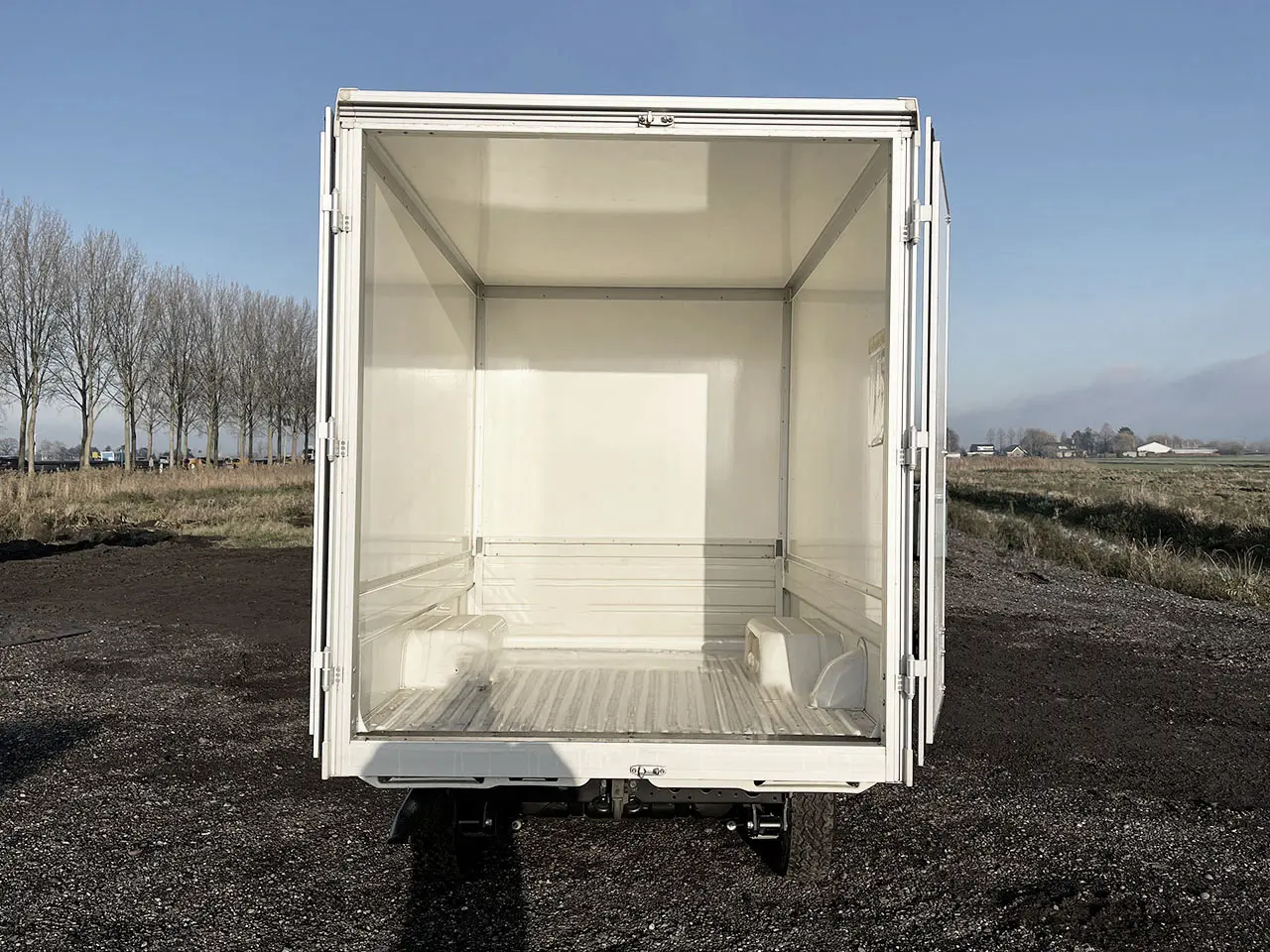 Toyota Land Cruiser HZJ79 4x4 Closed box vehicle 9