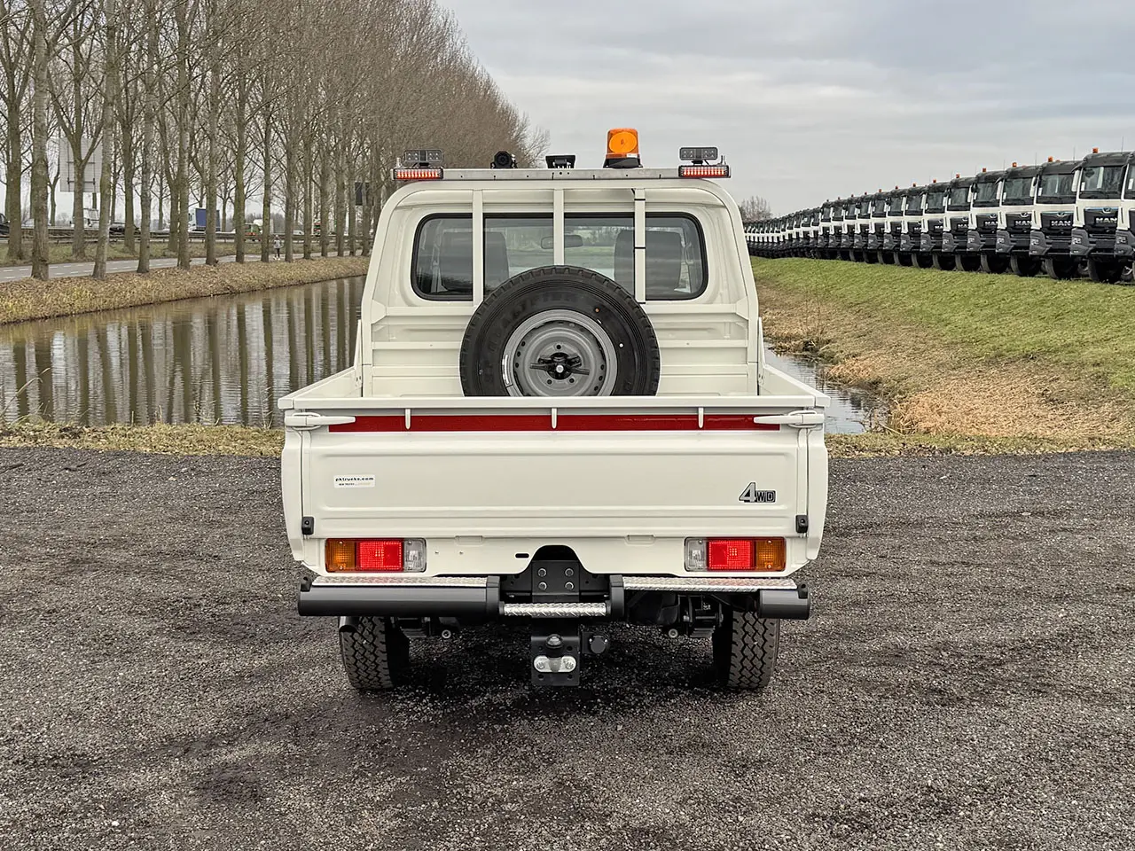 Toyota Land Cruiser HZJ79 Pick-up cabine double 4x4 14