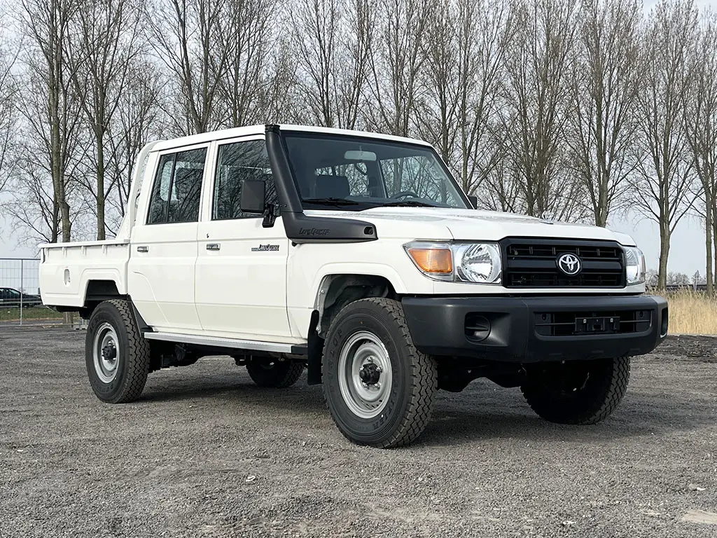 Toyota Land Cruiser HZJ79 4x4 Double Cab Pick-up 4