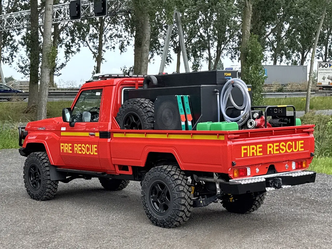 Toyota Land Cruiser HZJ79 Fire Fighting Vehicle 4x4 6